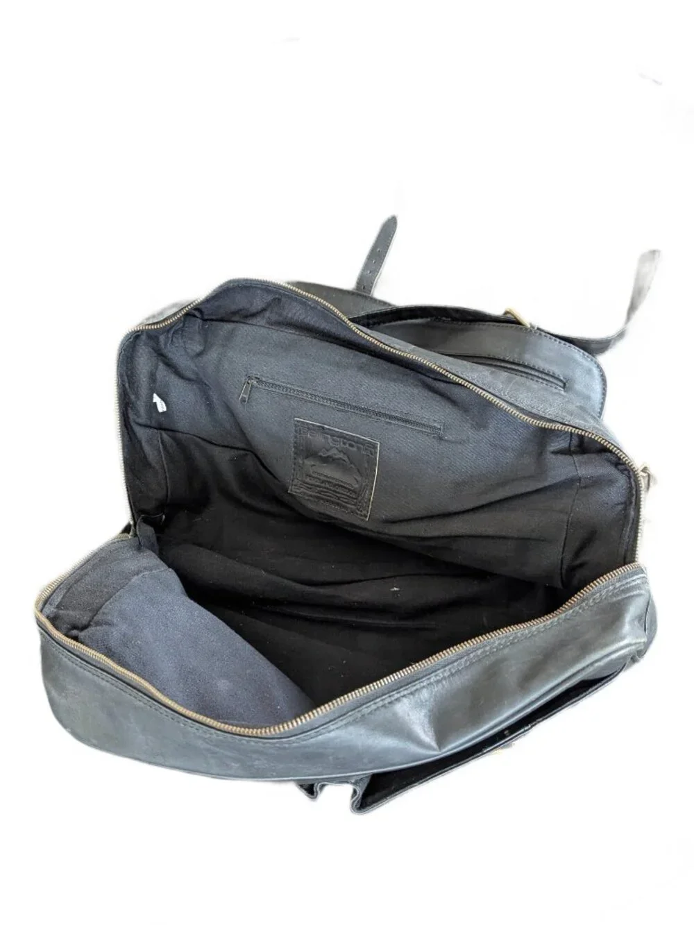 Ellington Black Leather Shoulder Bag/Briefcase - Portland OR adjustable strap